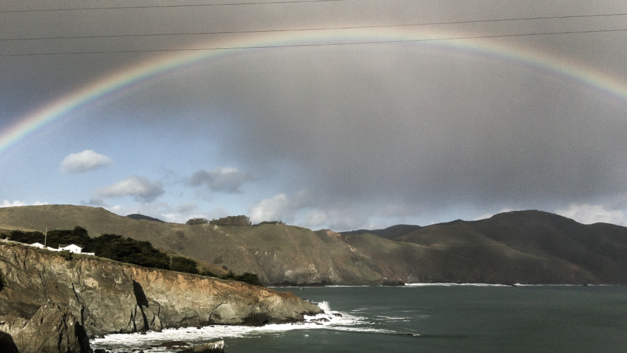 A_POBO_130219_YPo_01_2x1.jpg A rainbow shines over the headlands