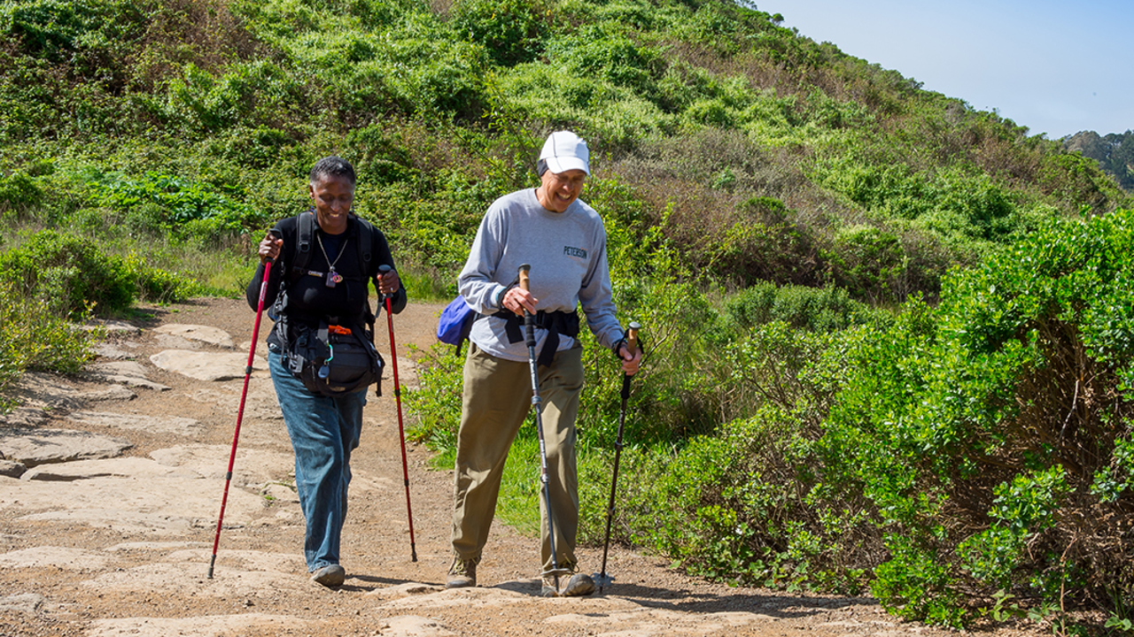 MUBE_150321_ATB_120_2x1.jpg Hikers near Muir Beach