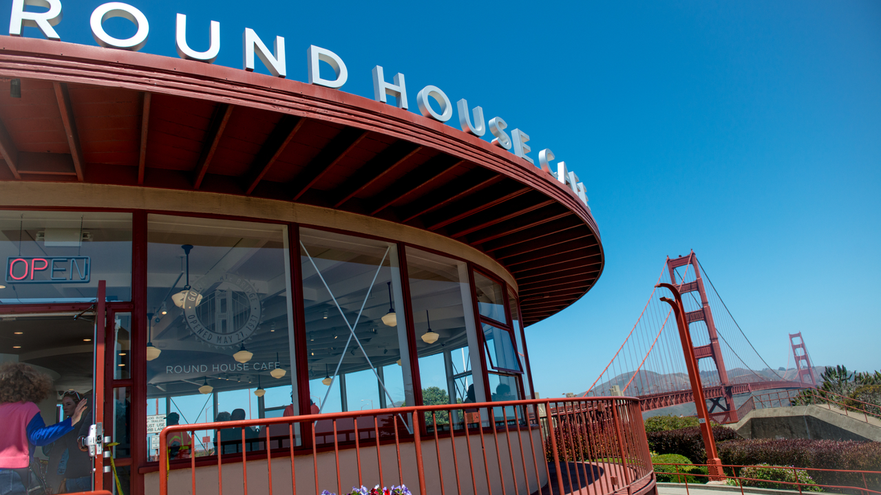 Roundhouse_150623_PMM_0026_2x1.jpg Round House Cafe